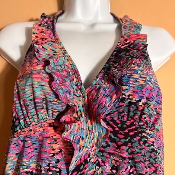 SPANX Love Your Assets Swim Tankini by Sara Blakely - Picture 3 of 7